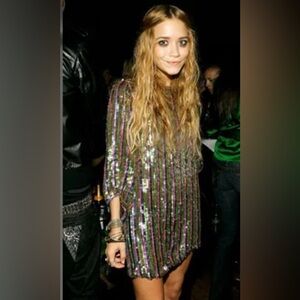 Elizabeth & James Sequined Mini Dress Boat Neck Pullover Size Small